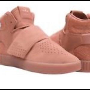 Women's Adidas Tubular Invader Shoe